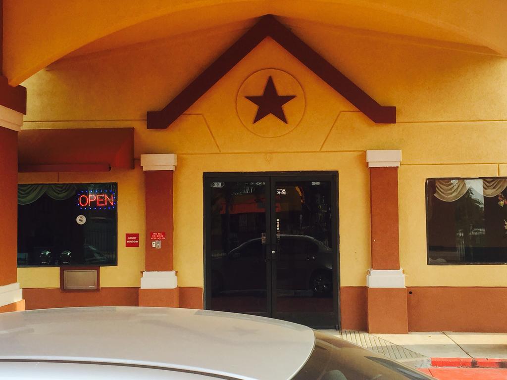 Scottish Inn & Suites Hobby Airport Houston Extérieur photo