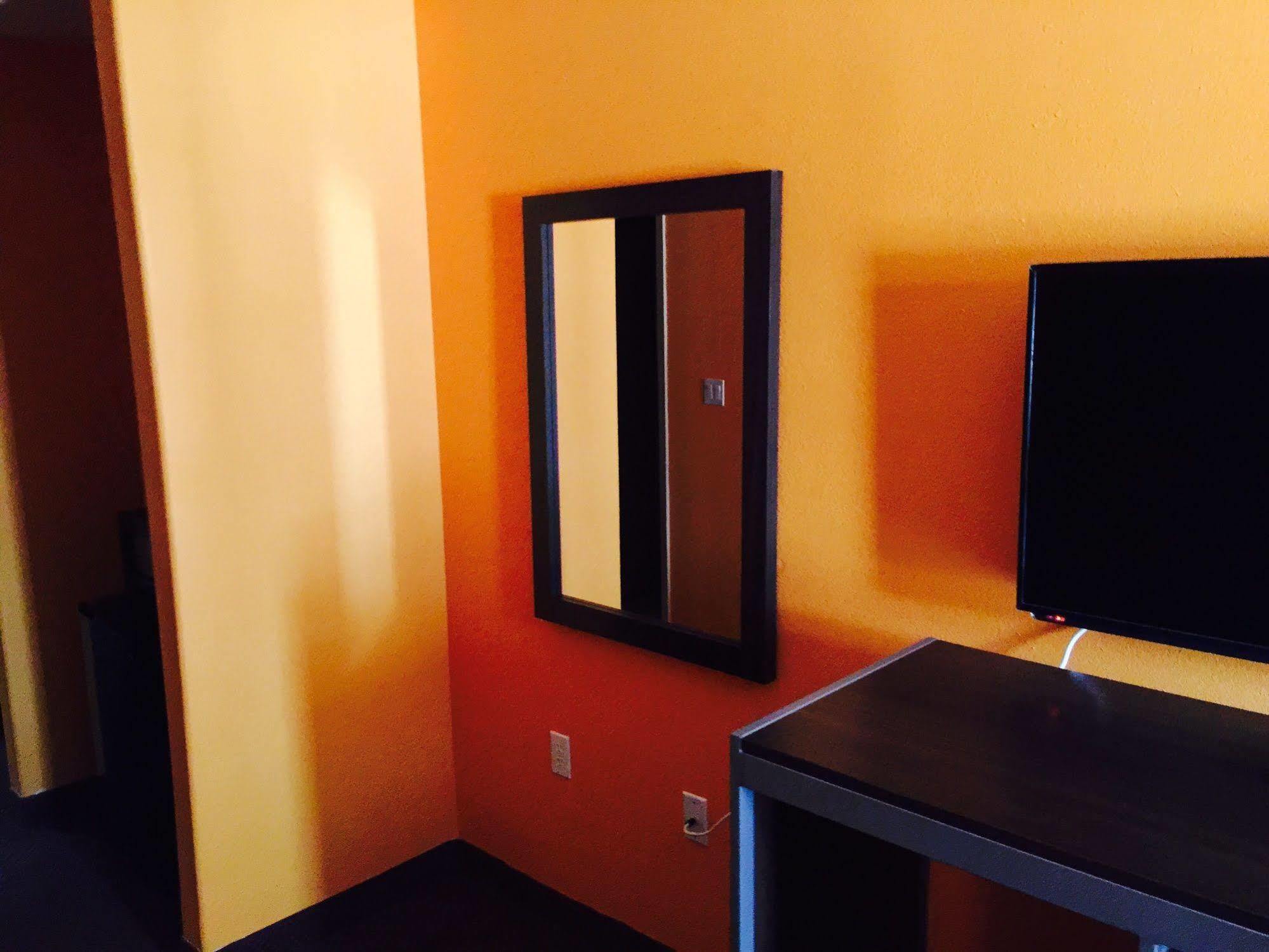 Scottish Inn & Suites Hobby Airport Houston Extérieur photo